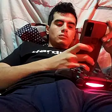 Ortiz3404's Live XXX Chat