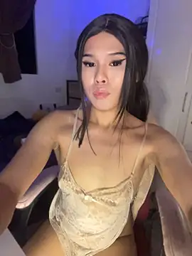 Plaxxxtique's Live XXX Chat