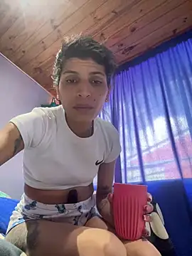 Chat +18 de ImCrazzy ao vivo