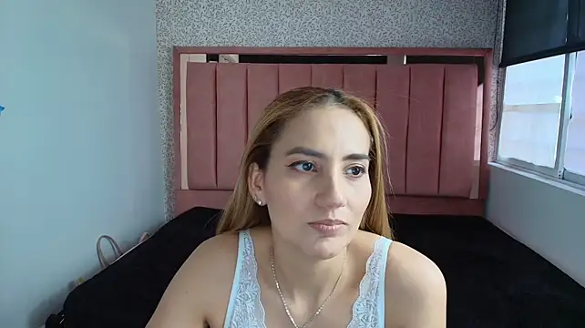 Онлайн чат XXX Megan__Hot___
