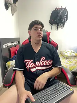 Fozil_Dvice live XXX chat