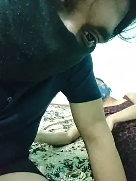 Crazy_fucking_coupleのウェブカメラショー