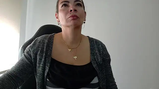 charlotedoll's Live XXX Chat