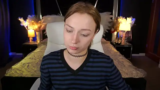 LizzaMoonnのライブXXXチャット
