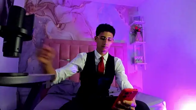 MaxiimoRomano_ live XXX chat