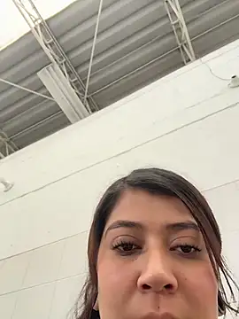 emilyjohanson Chat XXX in diretta