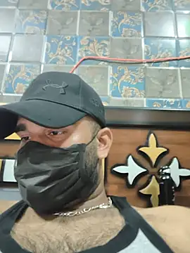 BeardKingoBack লাইভ XXX চ্যাট