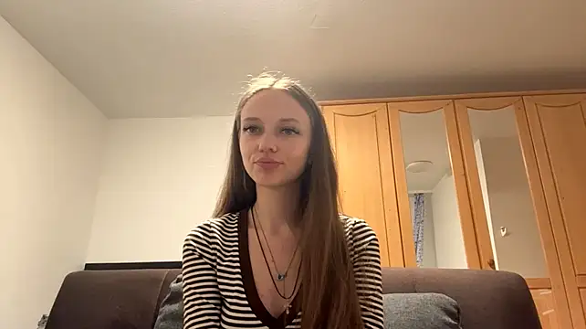 BeautiAlina666 Live XXX-chat