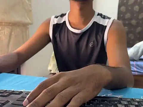 Indianby850's Live XXX Chat