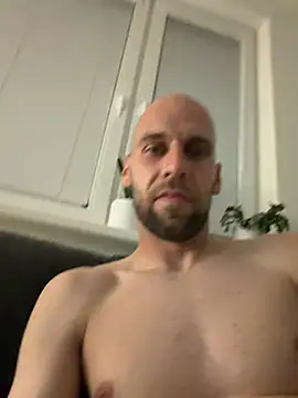 Chatroom XXX en direct de _oliver_it