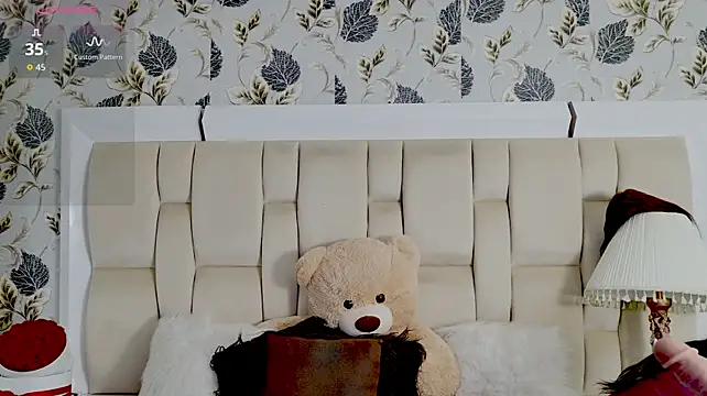 zarahdivousi Live XXX Chat