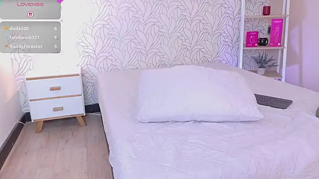 mia_gold_'s Live XXX Chat