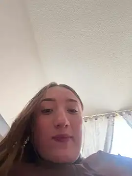 Valery_Salmons Adlı Modelin Canlı XXX Sohbeti