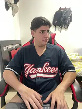 Fozil_Dvice Live XXX Chat