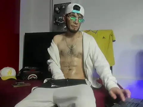 צ'אט XXX בשידור חי של mark_splinter09