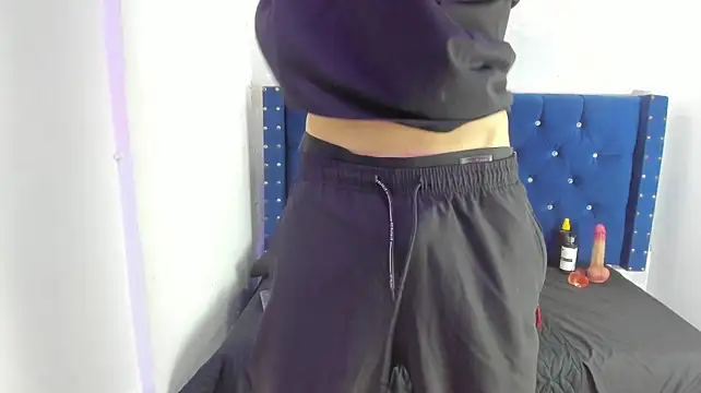 Chat +18 de LianFerrer1 ao vivo