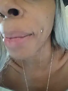 دردشة Jasmine_FullsShine الجنسية المباشرة