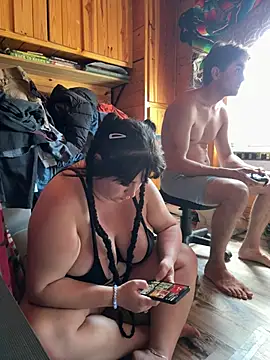แชท XXX สดของ SierraxRuben26
