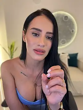 Czat XXX na żywo – SarahhSmitth1