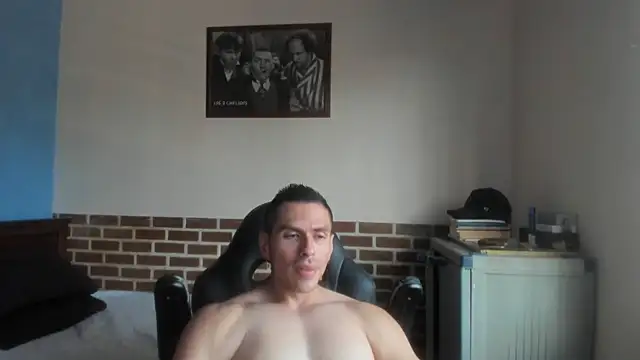 Chat XXX ao vivo de justinkarter