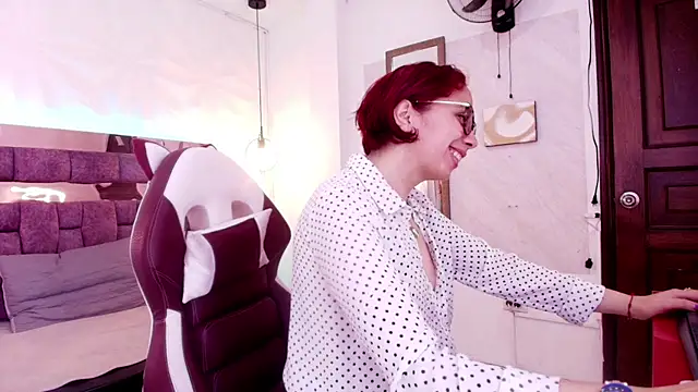 Chat +18 de stephaniesun_ ao vivo