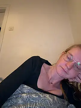 Chat +18 de jannis1992 ao vivo