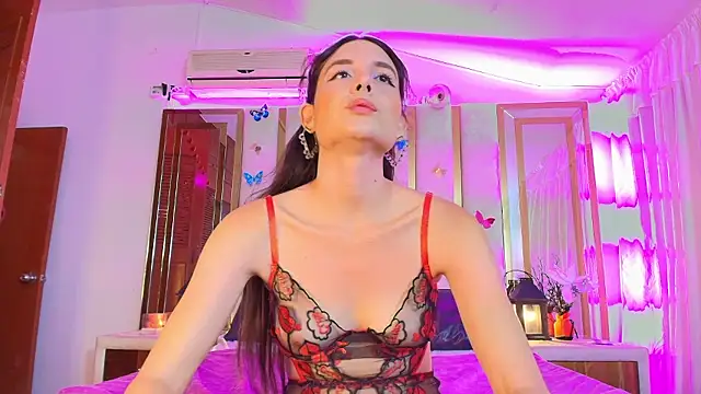 แชท XXX สดของ AmeliaRousse
