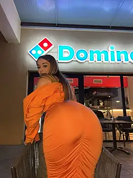 IsabellaEtthan's Live XXX Chat