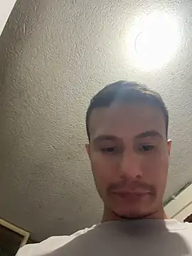 DOMINICKVEGAS77: απευθείας συνομιλία ΧΧΧ