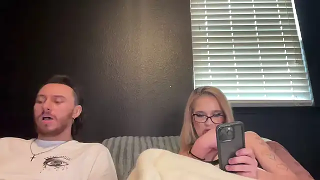 Hateuscuzanus' Live XXX Chat