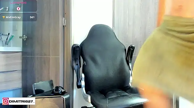 Chat +18 de Dimitri_Bass ao vivo