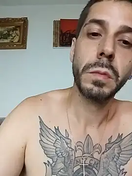 צ'אט XXX בשידור חי של LoGanDiamond