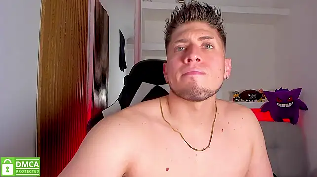 צ'אט XXX בשידור חי של SebastianMaximoff_