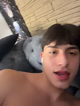 Lander_Cruz Chat XXX live