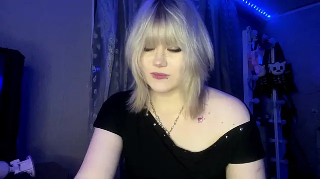 Chat +18 de HelloKinki ao vivo