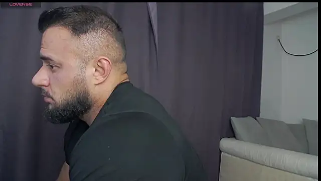 RickyMiami1 Chat XXX live