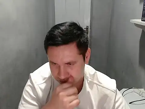 Онлайн чат XXX Max_Marlinn