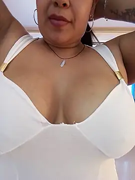 دردشة ASIAKIT الجنسية المباشرة