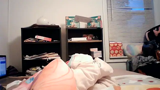 starlight1983's Live XXX Chat