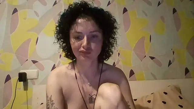 Chat +18 de Diana_sosala ao vivo