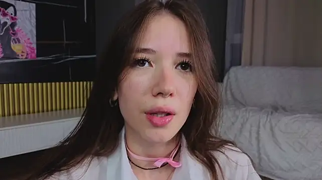 Chat +18 de tinyanie ao vivo
