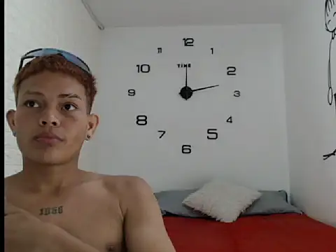bros2026's Live XXX Chat