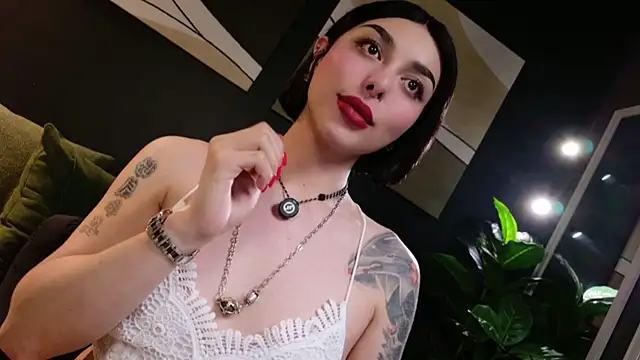 LetisiaRocks Chat XXX in diretta