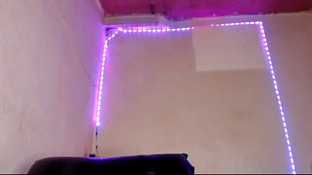 Chat +18 de cherry_cleou ao vivo