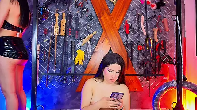 Mistress_lexi_bdsm élő XXX-chatje
