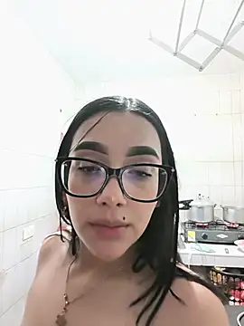 Lorein_cute18 Live XXX-Chat