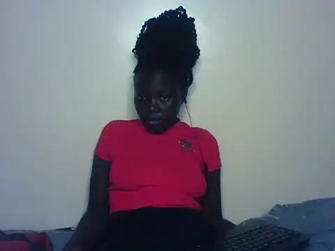 Holy_Baddie Chat XXX live
