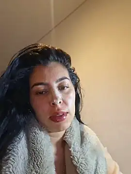 Luianna's Live XXX Chat