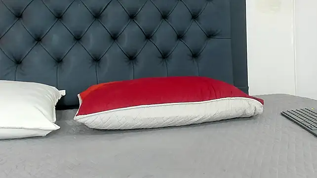 victoria__gil 现场XXX聊天