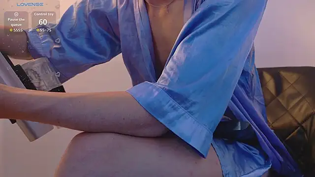 XXX chat uživo modela mathias_saenz